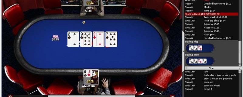 Online Texas Hold'em poker table screenshot